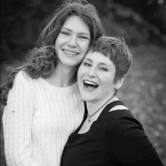 Meet your Posher, Rhonda - Picture 8 of 16